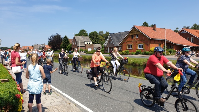 ../fotos/250-jahr-feier_ostrhauderfehn_2019/2019-06-23 13.49.42.jpg